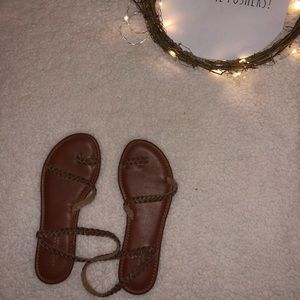 American Eagle new sandals